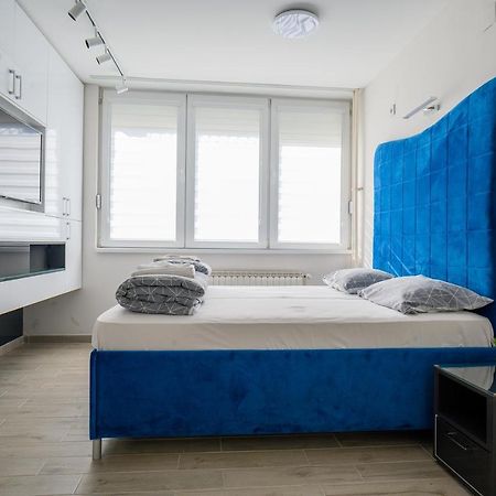 Apartman Nataly Ni Extérieur photo